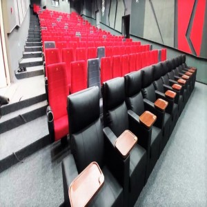 طراحی واجرای سالن سینمایی ،سالن وی آی پی و سالن کنفرانس در کوشک